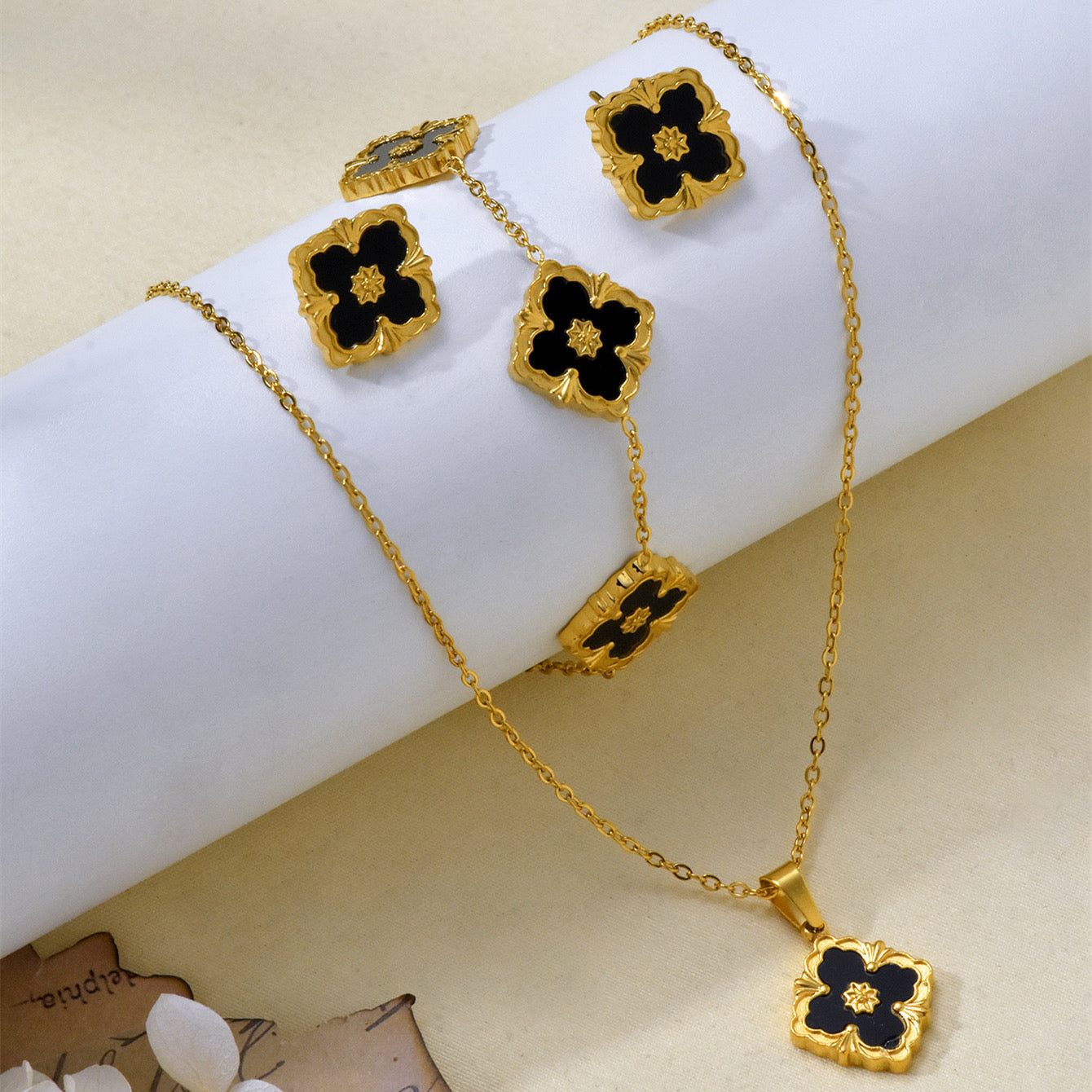Parure “ALICE”